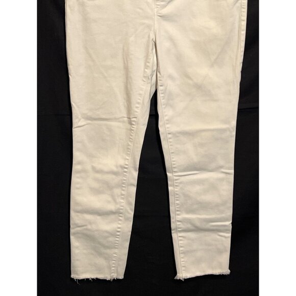 Chicos Platinum White Jeggings Size 0 Frayed Hem Stretch Denim Pants - Picture 5 of 8